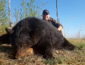 Alberta Giant Black Bear Hunt